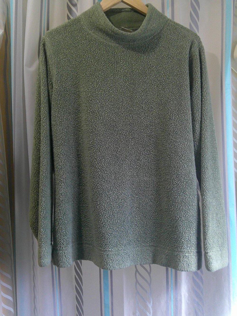 L.L.BEAN Warm Sherpa Fleece Mockneck Pullover Relaxed Deep Sage Sweater Woman L